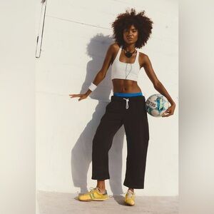 NWT FREE PEOPLE MOVEMENT Top Score Barrel Pants | Black MSRP $78 CURRENT Size M